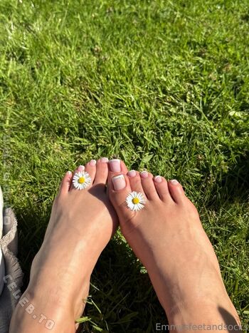 Emmysfeetandsocks
