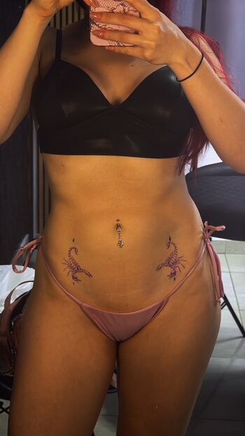 Full leaked Emnie thug private onlyfans photo