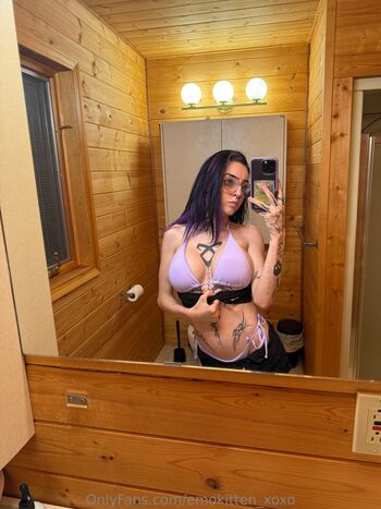 Full leaked Emokitten xoxo private onlyfans photo