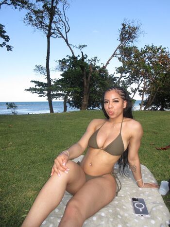 Full leaked Emsdollazzz private onlyfans photo