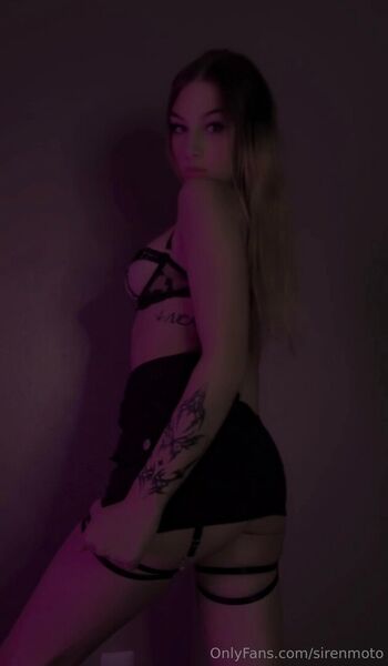 Full leaked Emsirenn page private onlyfans photo