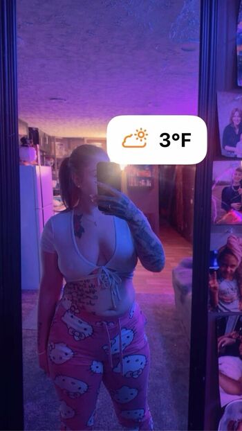 Full leaked Emuliyah ayles private onlyfans photo