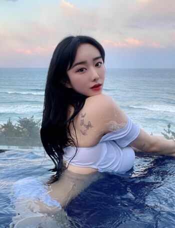 Full leaked Episode yeji private onlyfans photo