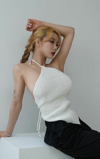 Full leaked Episode yeji private onlyfans photo