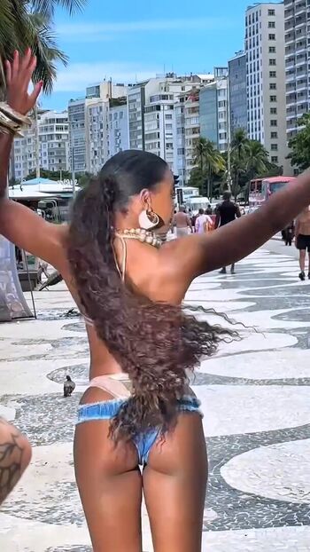 Full leaked Erika januza private onlyfans photo