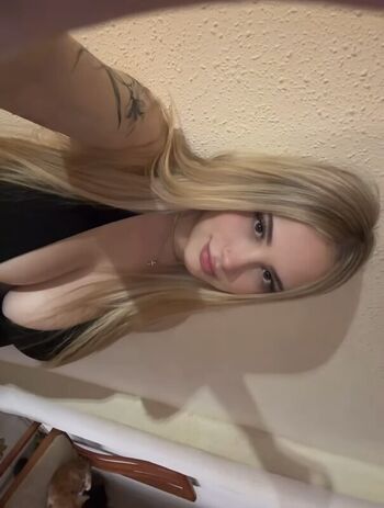 Full leaked Erika magallanes private onlyfans photo