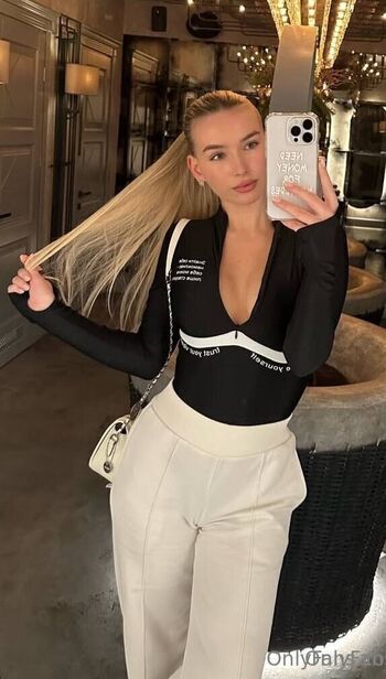 Full leaked Erikablonde private onlyfans photo