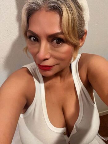 Full leaked Erikagurrion page private onlyfans photo