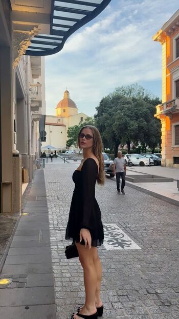 Full leaked Erin moriarty private onlyfans photo