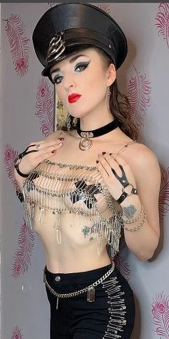 Full leaked Erinmicklow page private onlyfans photo