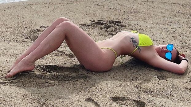 Full leaked Erinmicklow private onlyfans photo