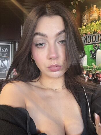 Full leaked Errin private onlyfans photo