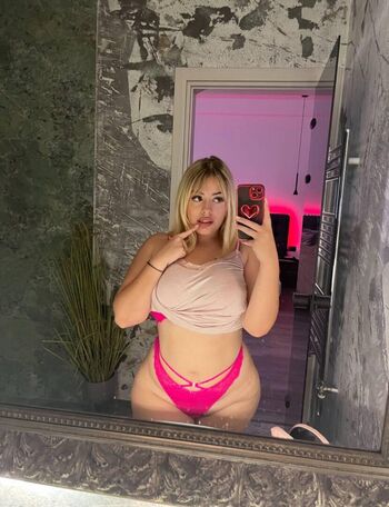 Full leaked Esistmary private onlyfans photo