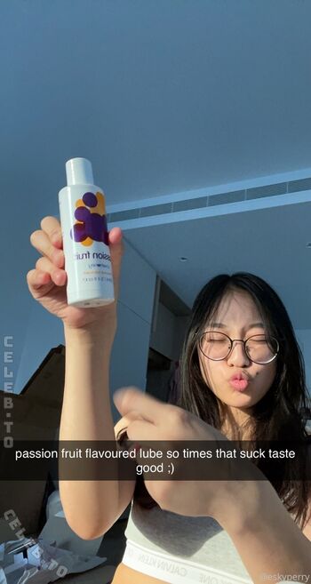 Full leaked Eskyperry page private onlyfans photo