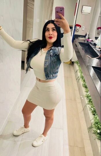 Full leaked Estefany private onlyfans photo