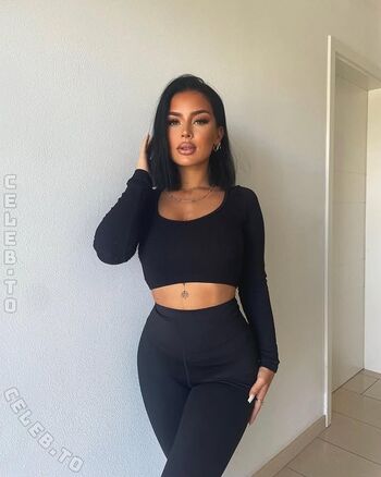 Full leaked Estellakr page private onlyfans photo