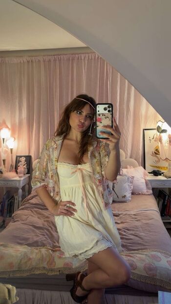 Full leaked Ester dobrik page private onlyfans photo
