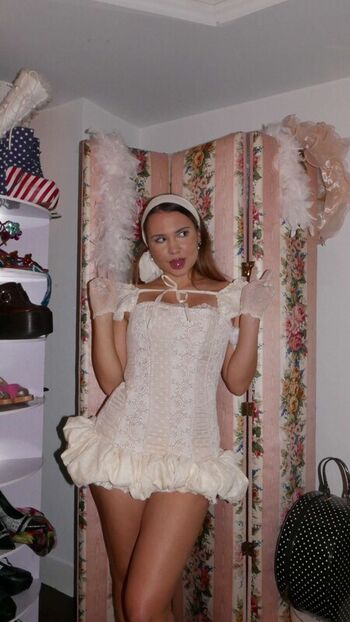 Ester Dobrik
