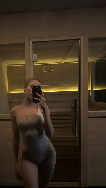Full leaked Ester exposito page private onlyfans photo