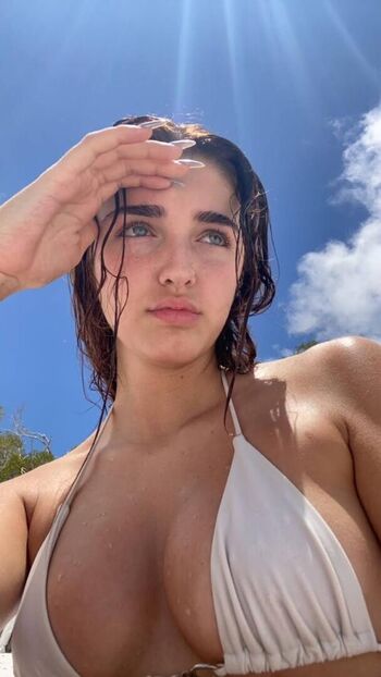 Full leaked Ester mengs private onlyfans photo
