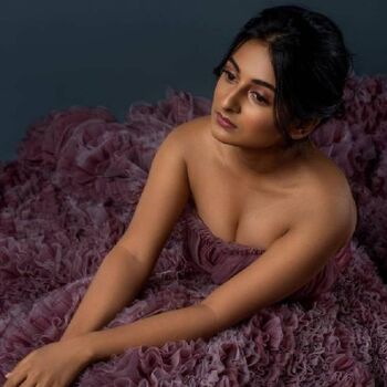 Full leaked Esther anil private onlyfans photo