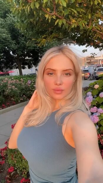 Full leaked Esvittie private onlyfans photo