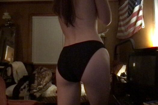 Full leaked Ethel cain private onlyfans photo