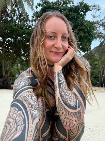 Full leaked Eule emma private onlyfans photo