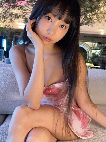 Full leaked Eunji pyoapple  page private onlyfans photo