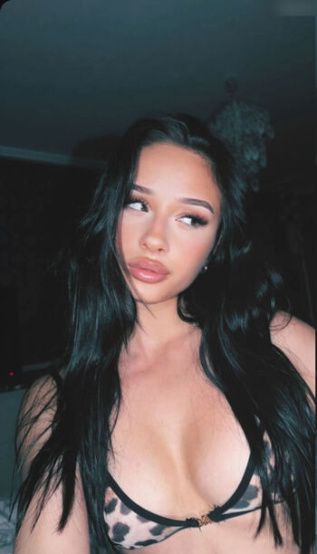Full leaked Ev elinne private onlyfans photo
