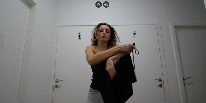 Full leaked Eva dsc page private onlyfans photo