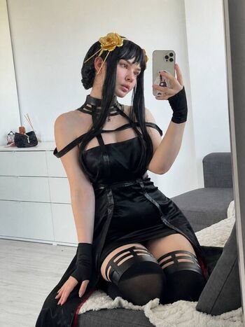 Eva Gros