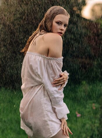 Full leaked Eva lee model page private onlyfans photo