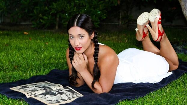 Full leaked Eva lovia page private onlyfans photo