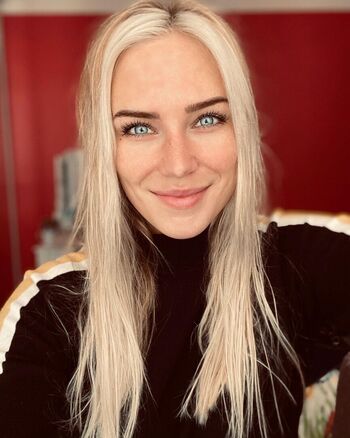 Full leaked Eva mikulski page private onlyfans photo