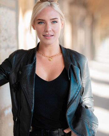 Full leaked Eva mikulski page private onlyfans photo