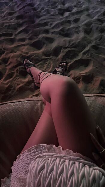 Full leaked Evaa private onlyfans photo