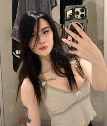 Full leaked Evalunna private onlyfans photo