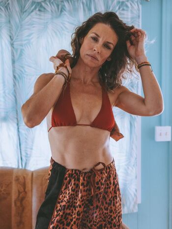 Full leaked Evangeline lilly private onlyfans photo