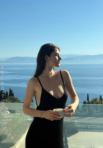 Full leaked Eve dumon private onlyfans photo