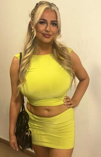 Eve Elizabeth Taylor