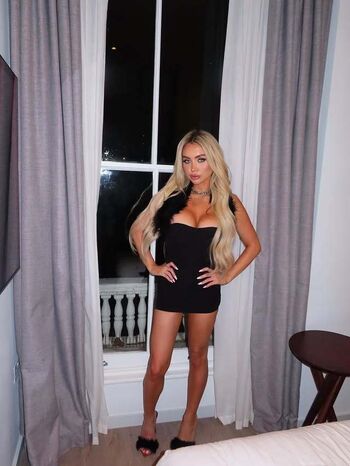 Full leaked Evef x private onlyfans photo