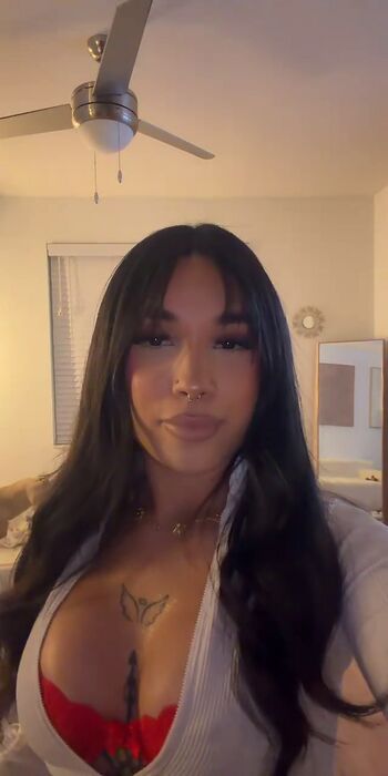 Full leaked Evegnzalezxo private onlyfans photo