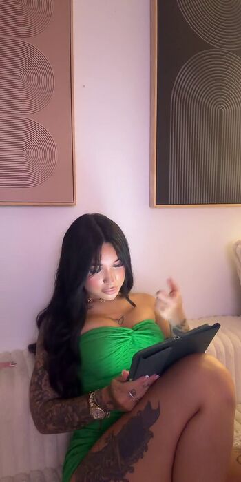 Full leaked Evegnzalezxo private onlyfans photo