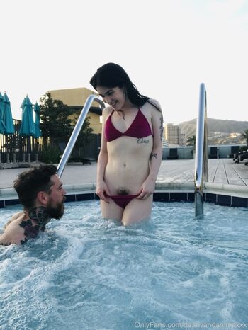 Full leaked Evelyn claire private onlyfans photo