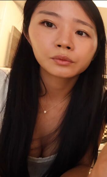Full leaked Evelyn ha page private onlyfans photo