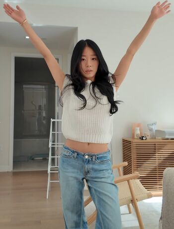 Full leaked Evelyn ha page private onlyfans photo
