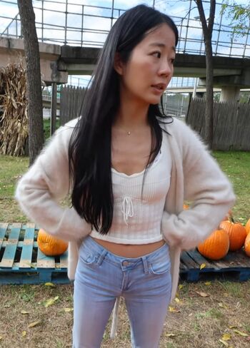 Full leaked Evelyn ha page private onlyfans photo