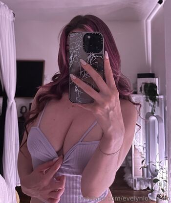 Full leaked Evelyn love private onlyfans photo