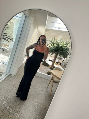 Full leaked Evelynuncovered private onlyfans photo